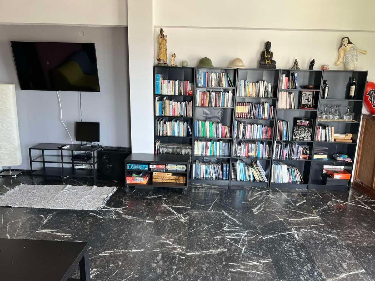 Alimos Marina Huge 3Bd Apartment Athens Luaran gambar