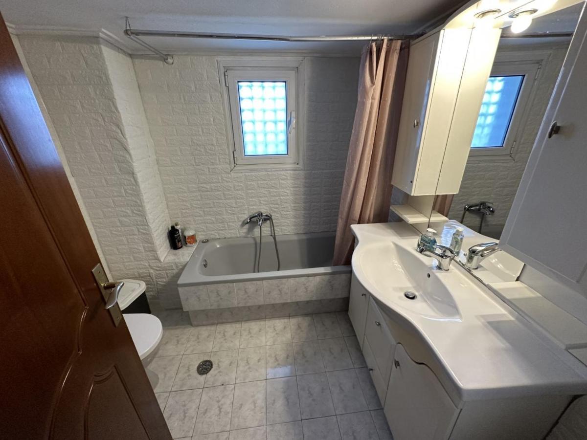 Alimos Marina Huge 3Bd Apartment Athens Luaran gambar